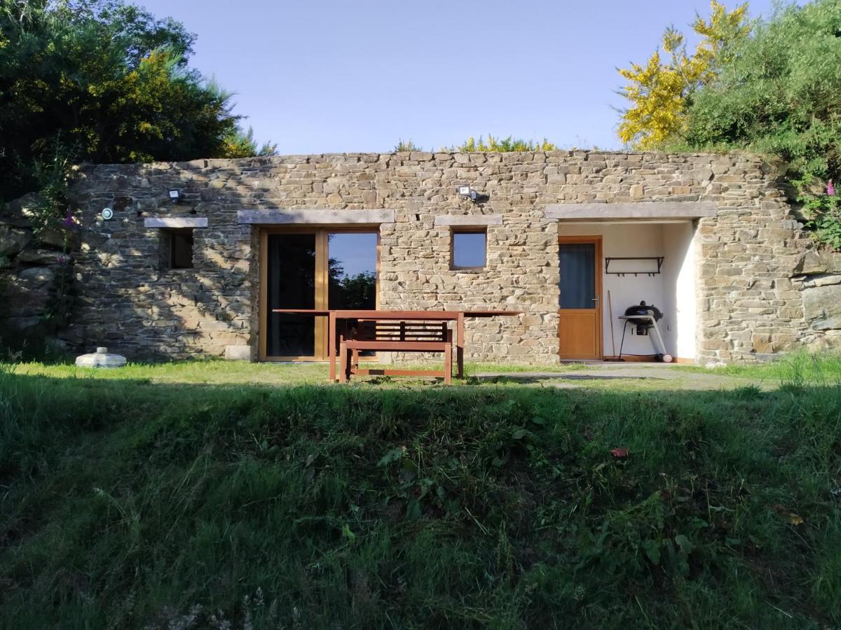 Les Troglogites Brasparts Exterior photo